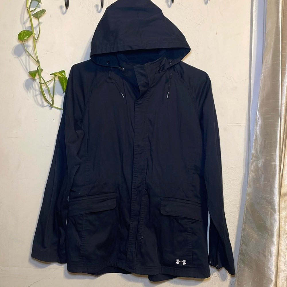 Women’s under armour black jacket